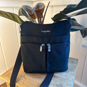 Baggallini Black Crossbody Bag